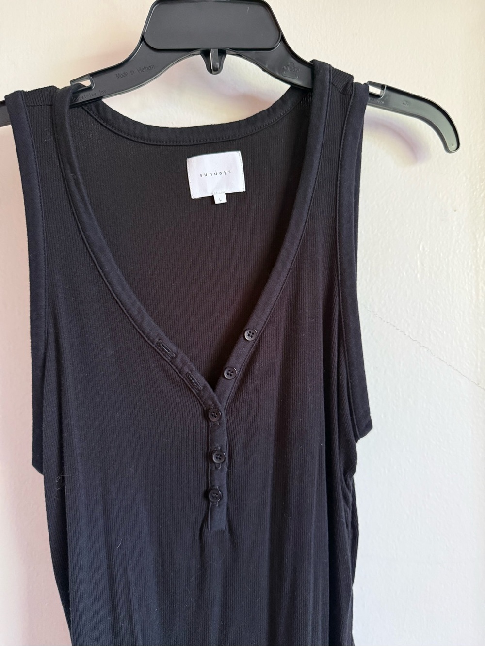sundays Women’s Black Ribbed Button-Front Tank dress